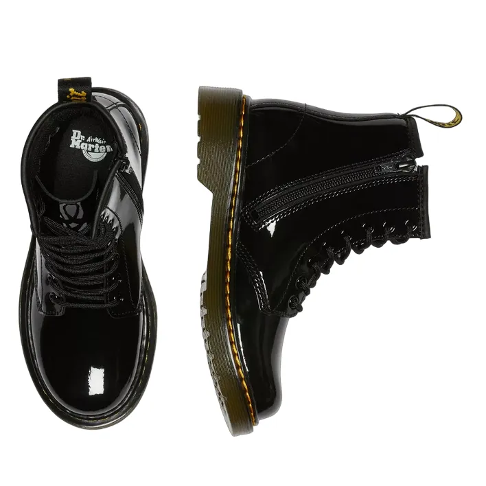 Dr Martens Amphibious shoe for girls in patent leather with side zip 1460 15382003 black