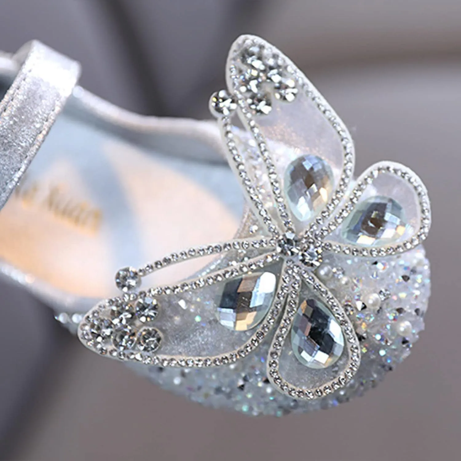 Fashion Summer Girl Dance Shoes Girls Dress Performance Princess Shoes Rhinestone Sequin Bow Hook (Silver, 3 Big Kids)