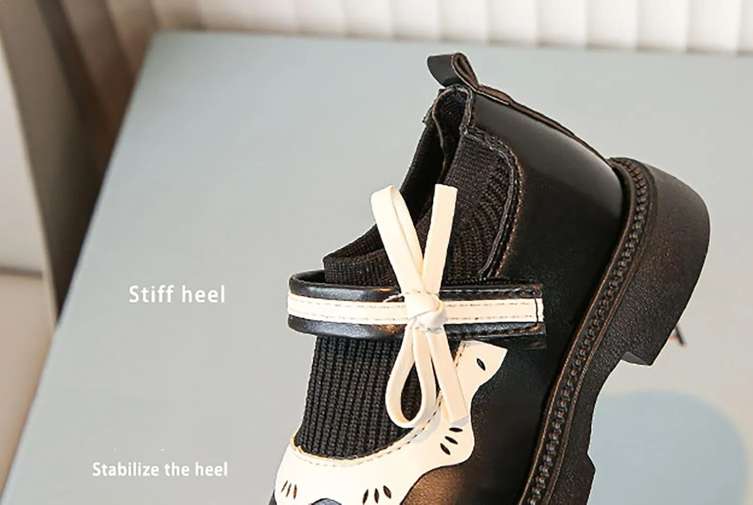 Girls' Leather Shoes Spring and Autumn Mary Jane Shoes Lace Sock Boots Black Soft Soled Leather Shoes 4t
